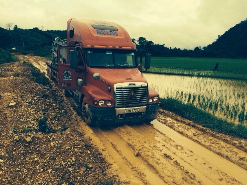 Trên mọi nẻo đường